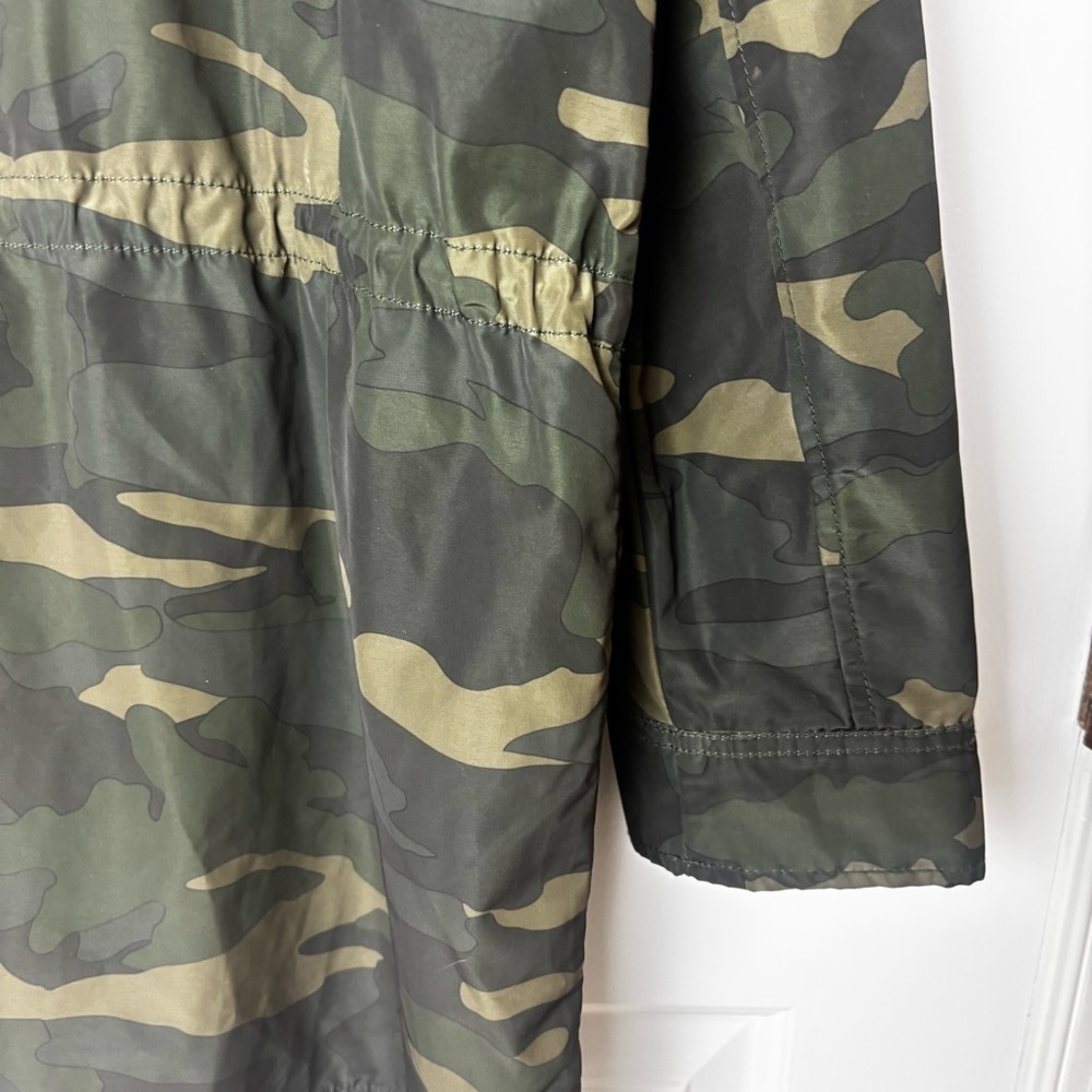 J. Crew Green Camouflage Water Proof Jacket Size Small - Picture 10 of 14
